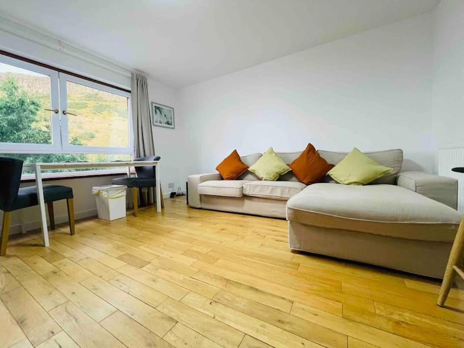 Lovely Duplex Apartment In Edinburgh City Centre Dış mekan fotoğraf