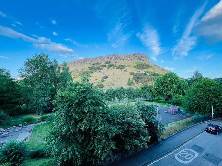 Lovely Duplex Apartment In Edinburgh City Centre Dış mekan fotoğraf